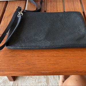 Francesco Biasia Black Leather wristlet